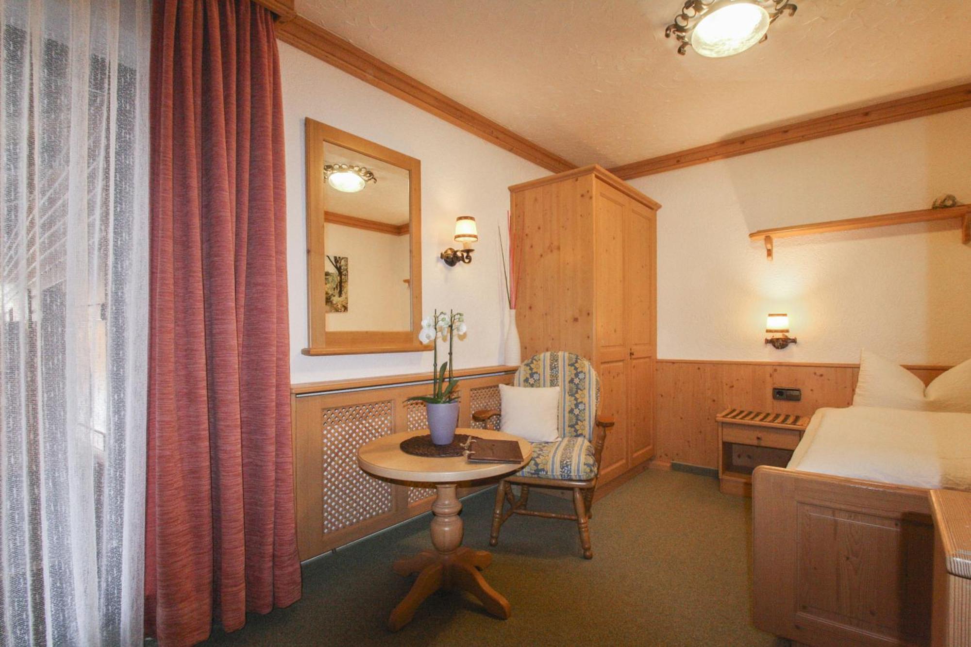 Hotel Hubertus 3*